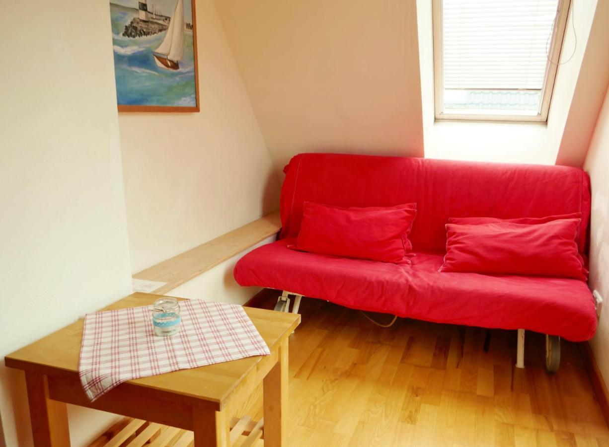Oeko-Ferienwohnung-Kiel Lachmoewe エクステリア 写真